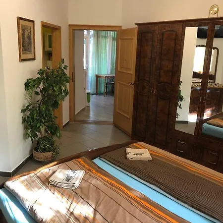 Apartmanhaz Balatonalmádi