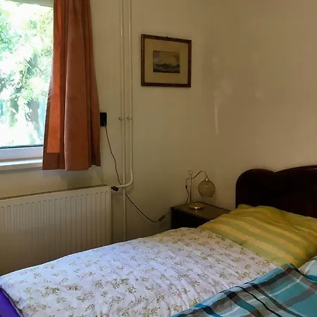 Apartment Apartmanhaz *