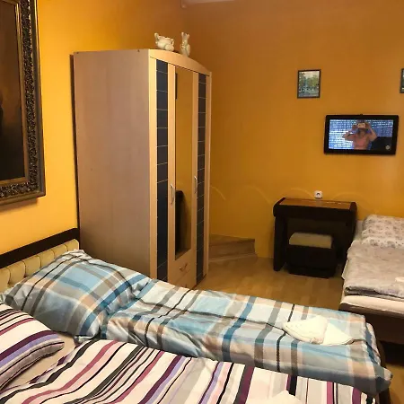 Apartmanhaz Appartement Balatonalmádi